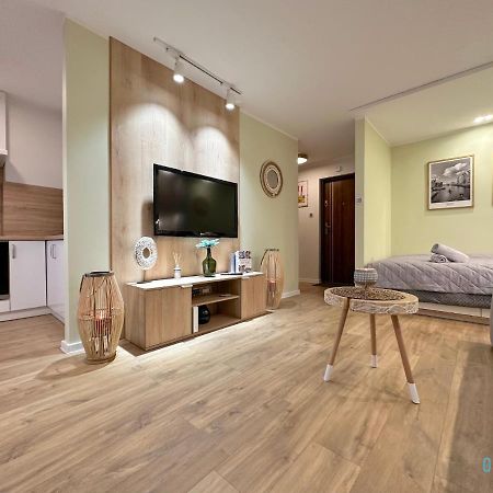Boho Apartment - 10 Min To Old Town Gdansk,Pkp & Shopping Mall Eksteriør billede