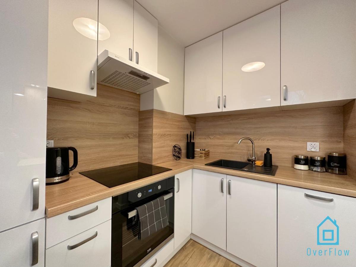 Boho Apartment - 10 Min To Old Town Gdansk,Pkp & Shopping Mall Eksteriør billede