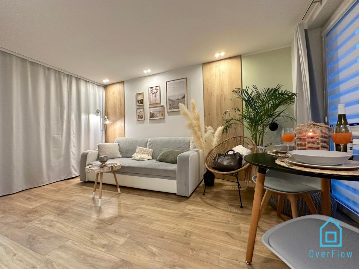 Boho Apartment - 10 Min To Old Town Gdansk,Pkp & Shopping Mall Eksteriør billede